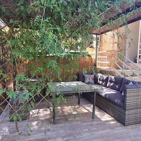 אל קאמפיו Acogedor Bungalow Adosado מראה חיצוני תמונה