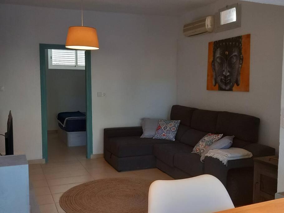 אל קאמפיו Acogedor Bungalow Adosado מראה חיצוני תמונה
